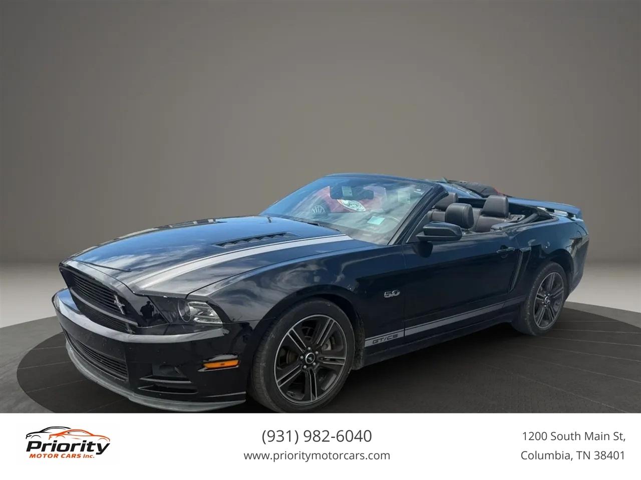 Ford Mustang GT convertible 2014