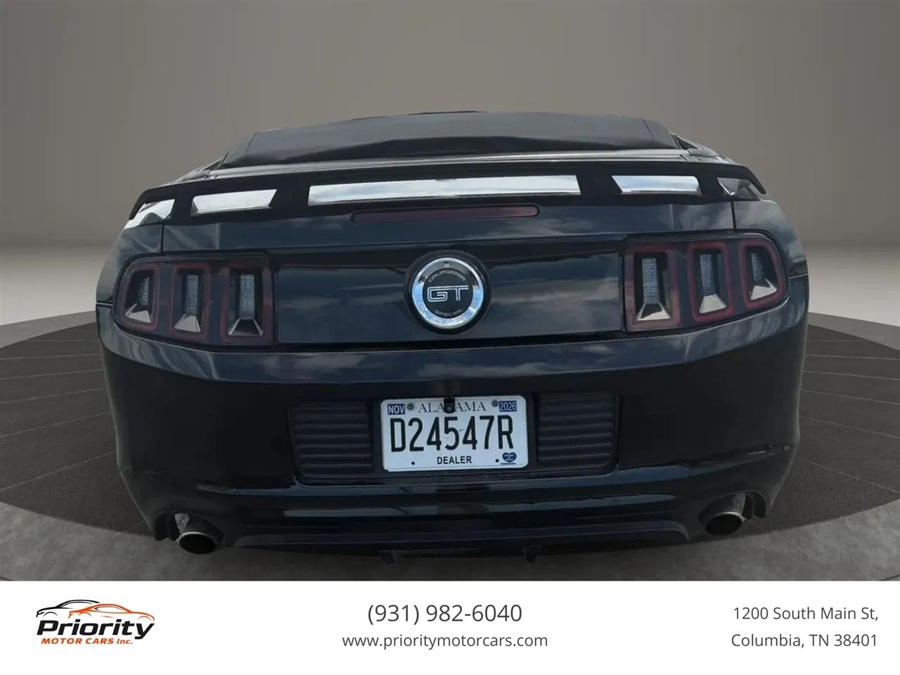 Ford Mustang GT convertible 2014