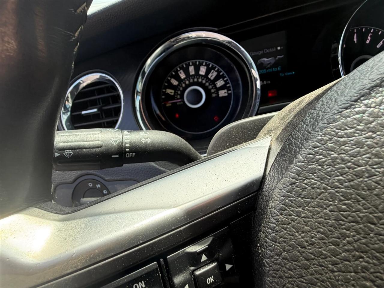 2014 Ford Mustang GT Premium - Photo 24