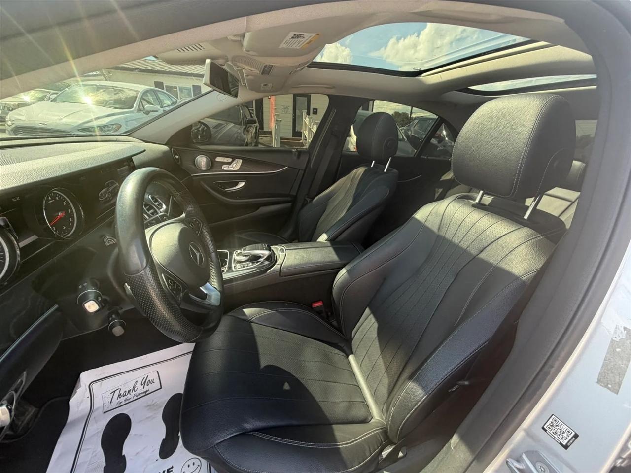Mercedes-Benz E-Class E300 Luxury 4MATIC Sedan 2017
