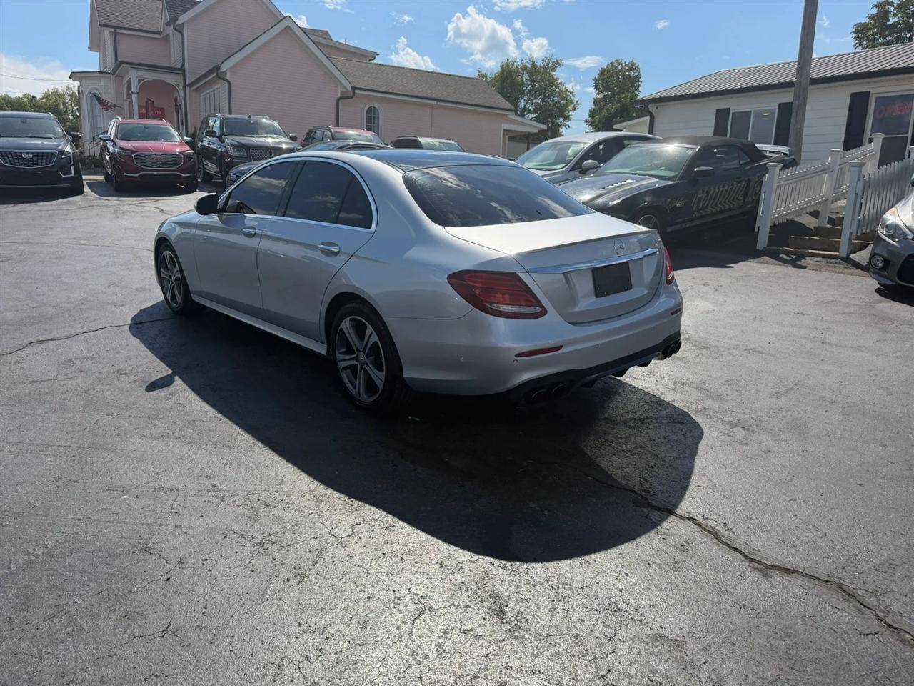 Mercedes-Benz E-Class E300 Luxury 4MATIC Sedan 2017