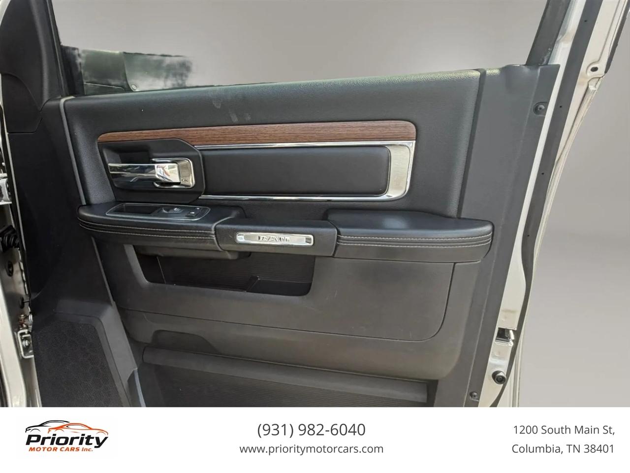RAM 2500 Laramie Crew Cab SWB 4WD 2013