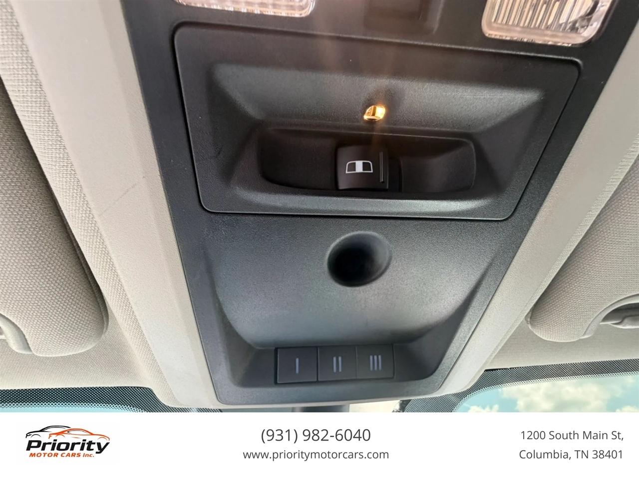 RAM 2500 Laramie Crew Cab SWB 4WD 2013