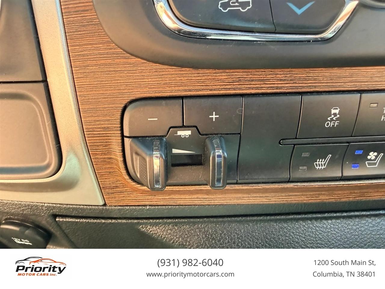 RAM 1500 Classic Crew Cab 2WD 2019