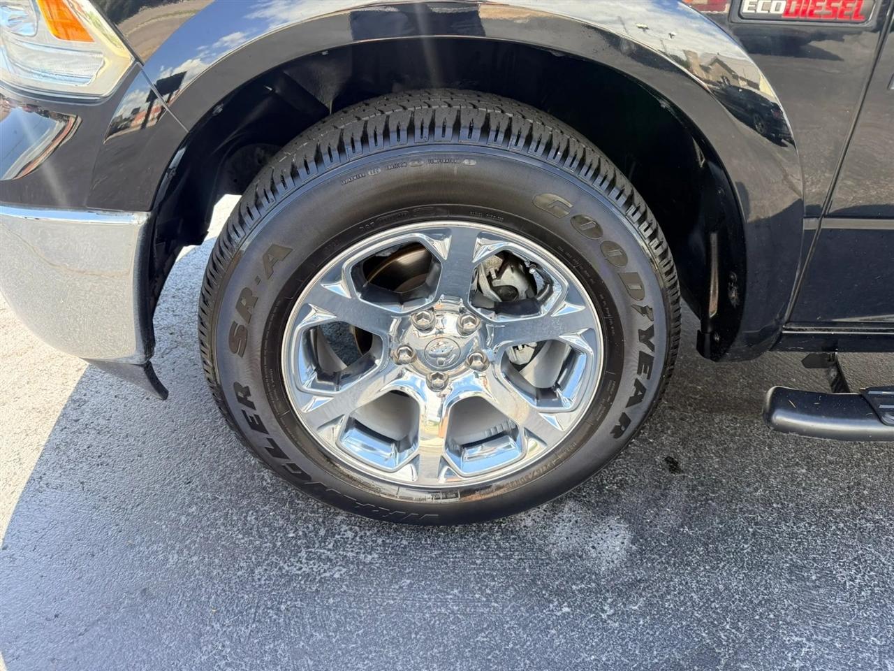 RAM 1500 Classic Crew Cab 2WD 2019