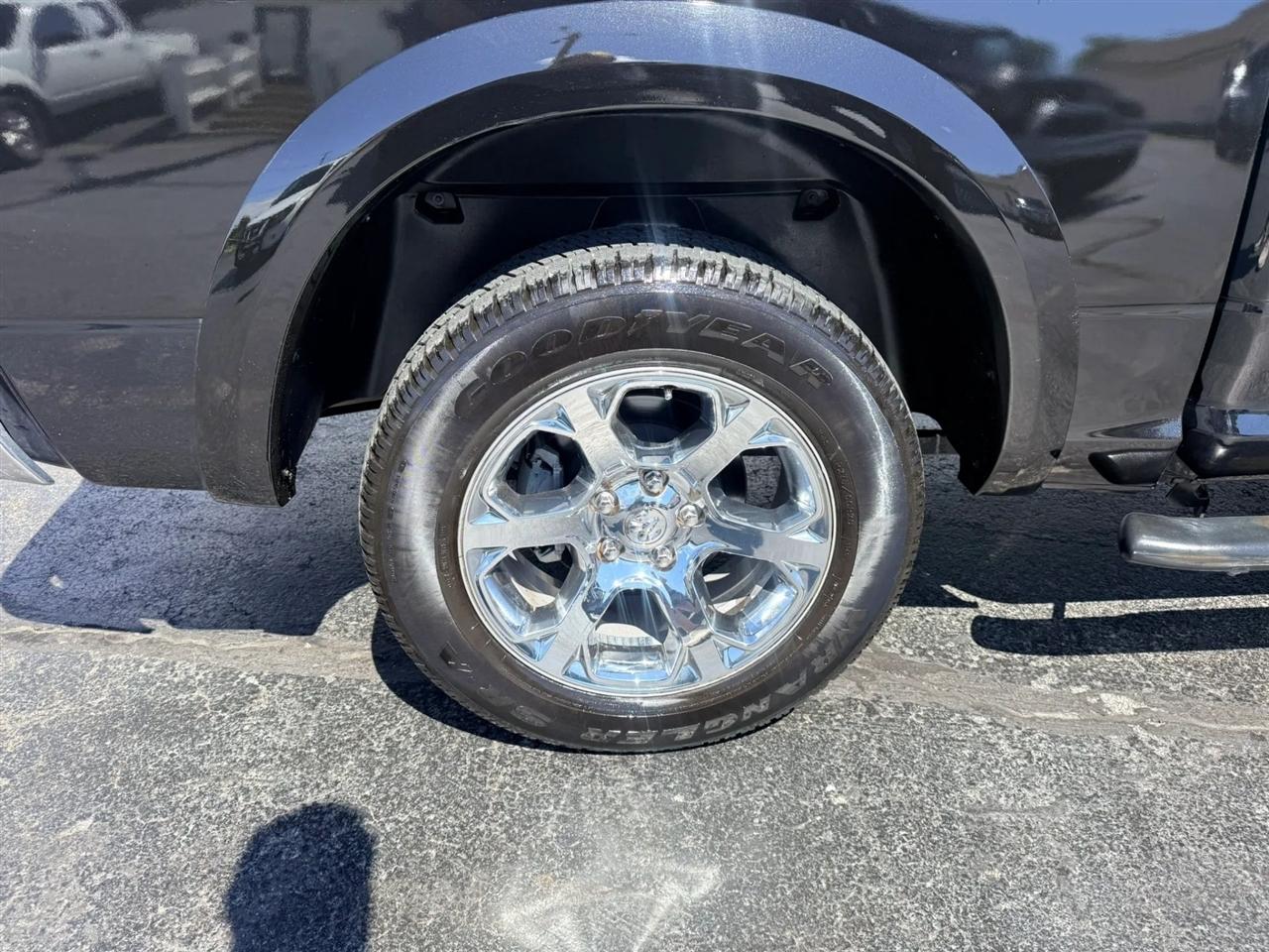 RAM 1500 Classic Crew Cab 2WD 2019