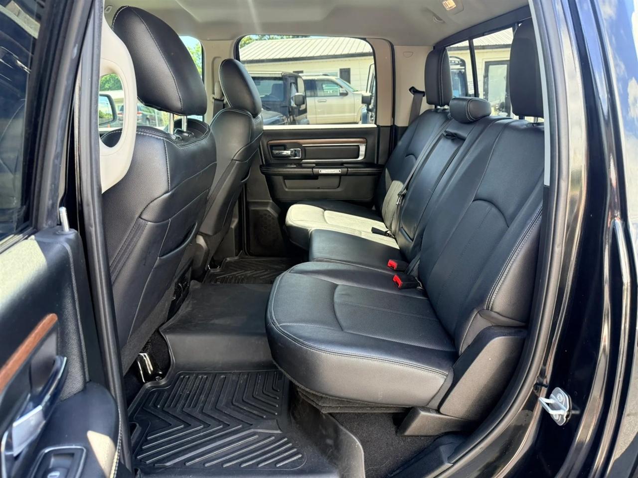 RAM 1500 Classic Crew Cab 2WD 2019