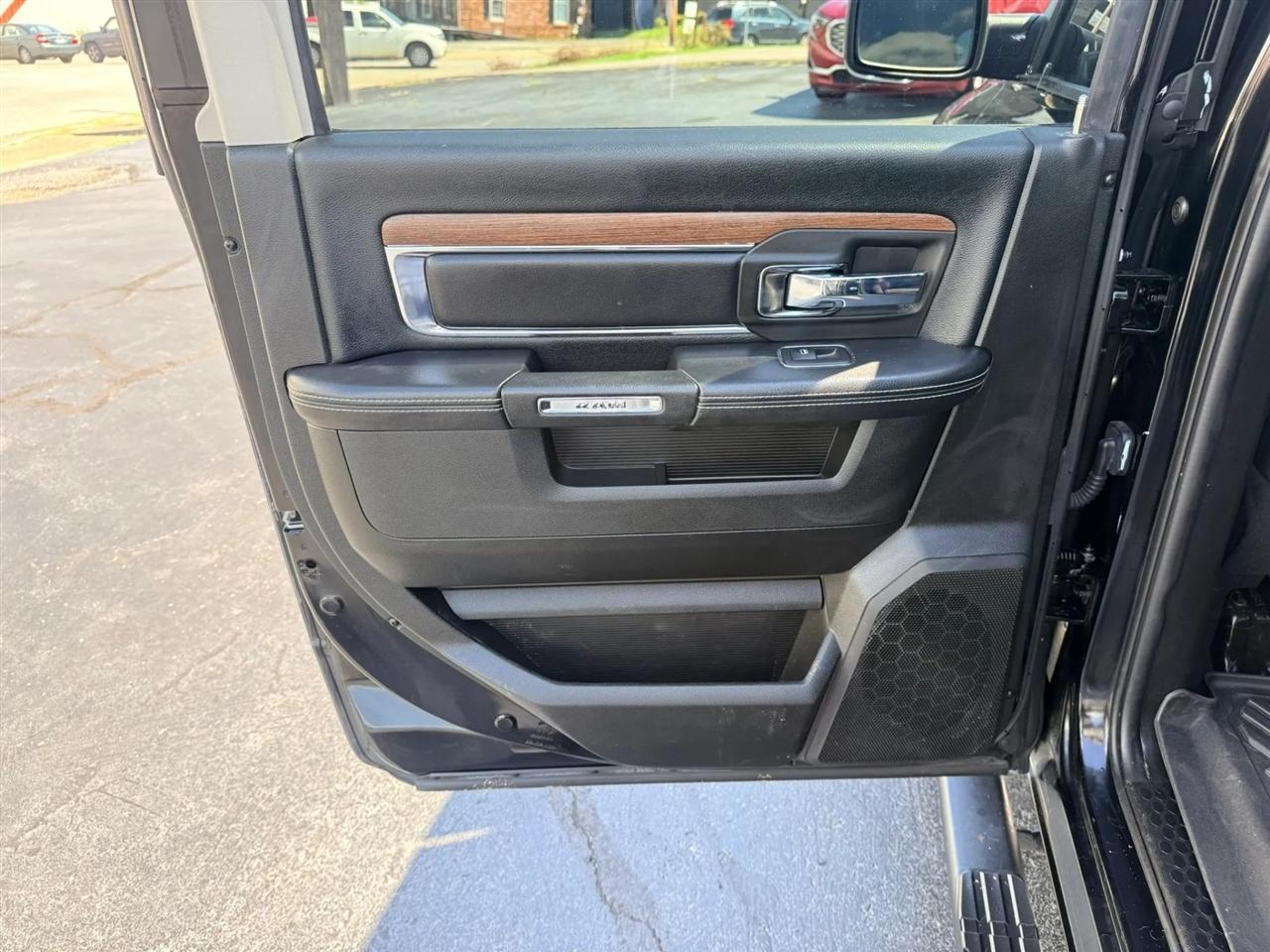 RAM 1500 Classic Crew Cab 2WD 2019