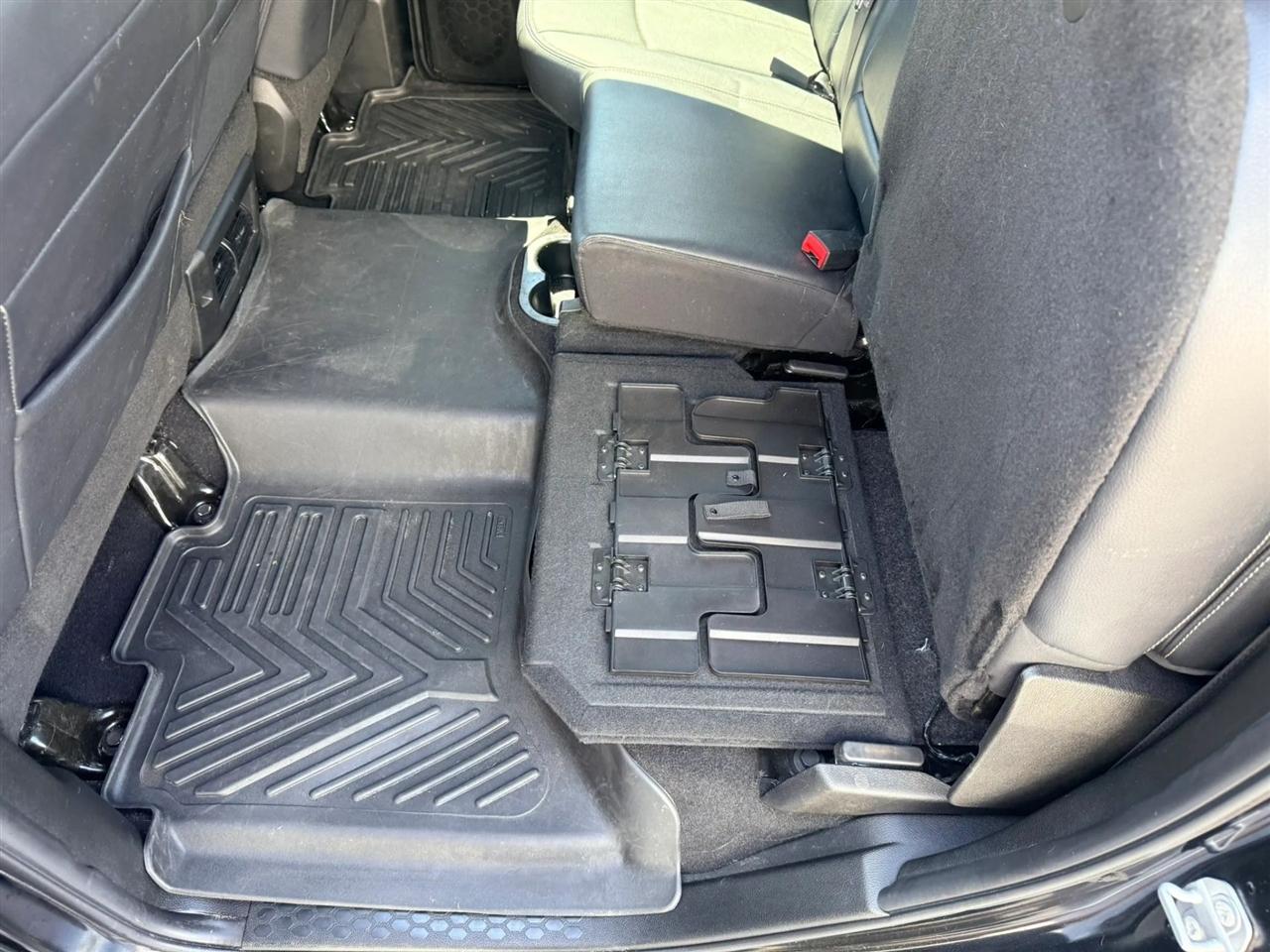 RAM 1500 Classic Crew Cab 2WD 2019