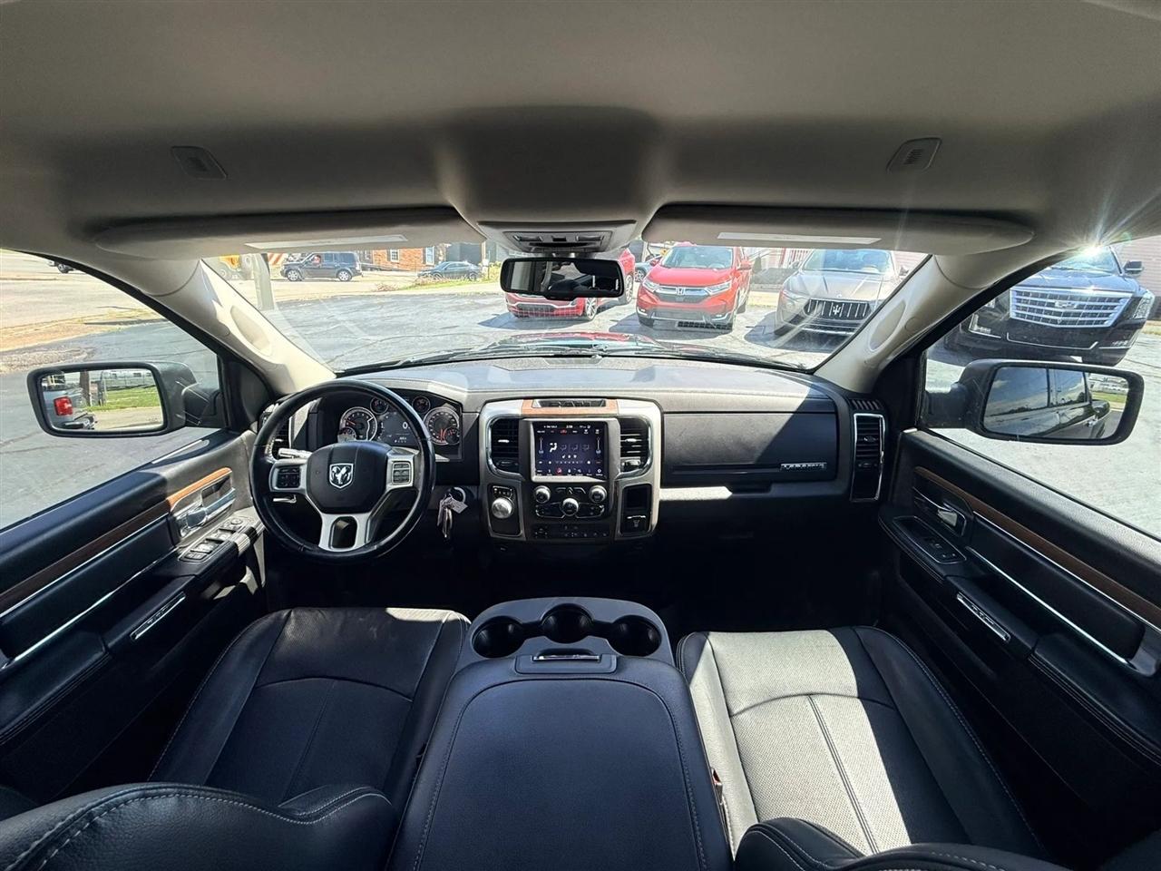 RAM 1500 Classic Crew Cab 2WD 2019