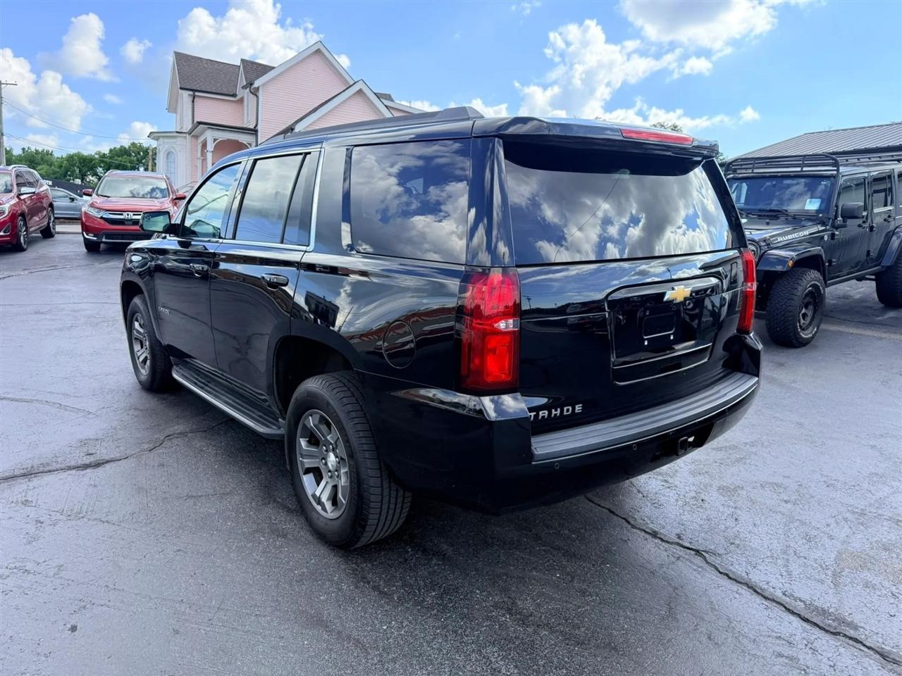 Chevrolet Tahoe LS 4WD 2019