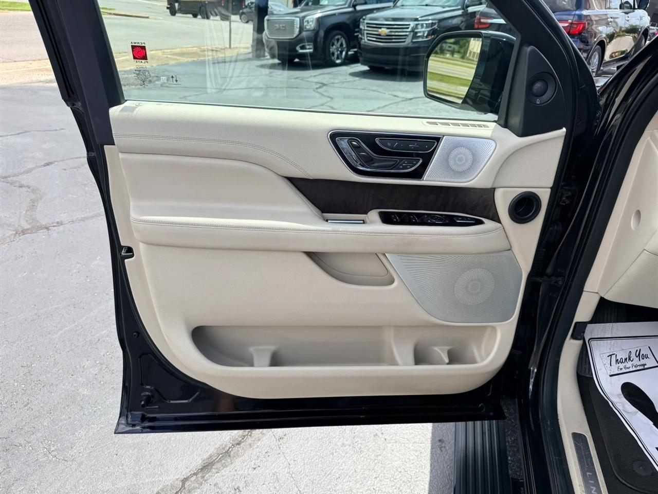 Lincoln Navigator Reserve 4WD 2021