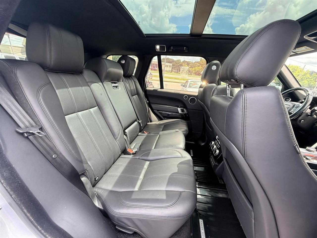 2017 Land Rover Range Rover HSE - Photo 27