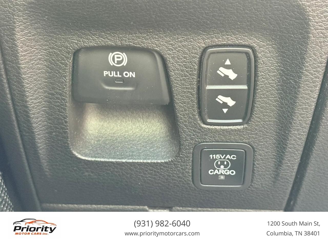 RAM 1500 Rebel Crew Cab SB 4WD 2020