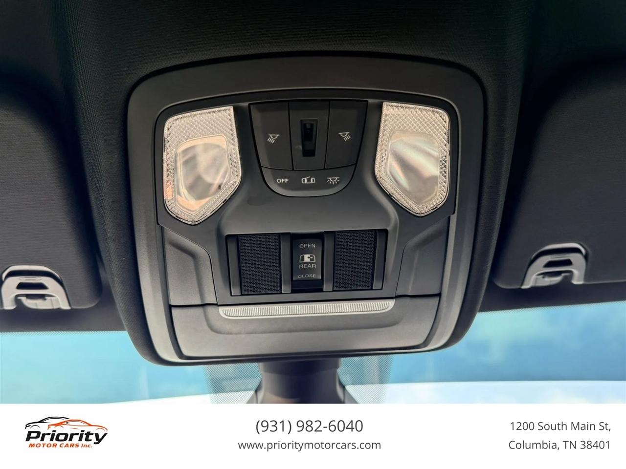 RAM 1500 Rebel Crew Cab SB 4WD 2020
