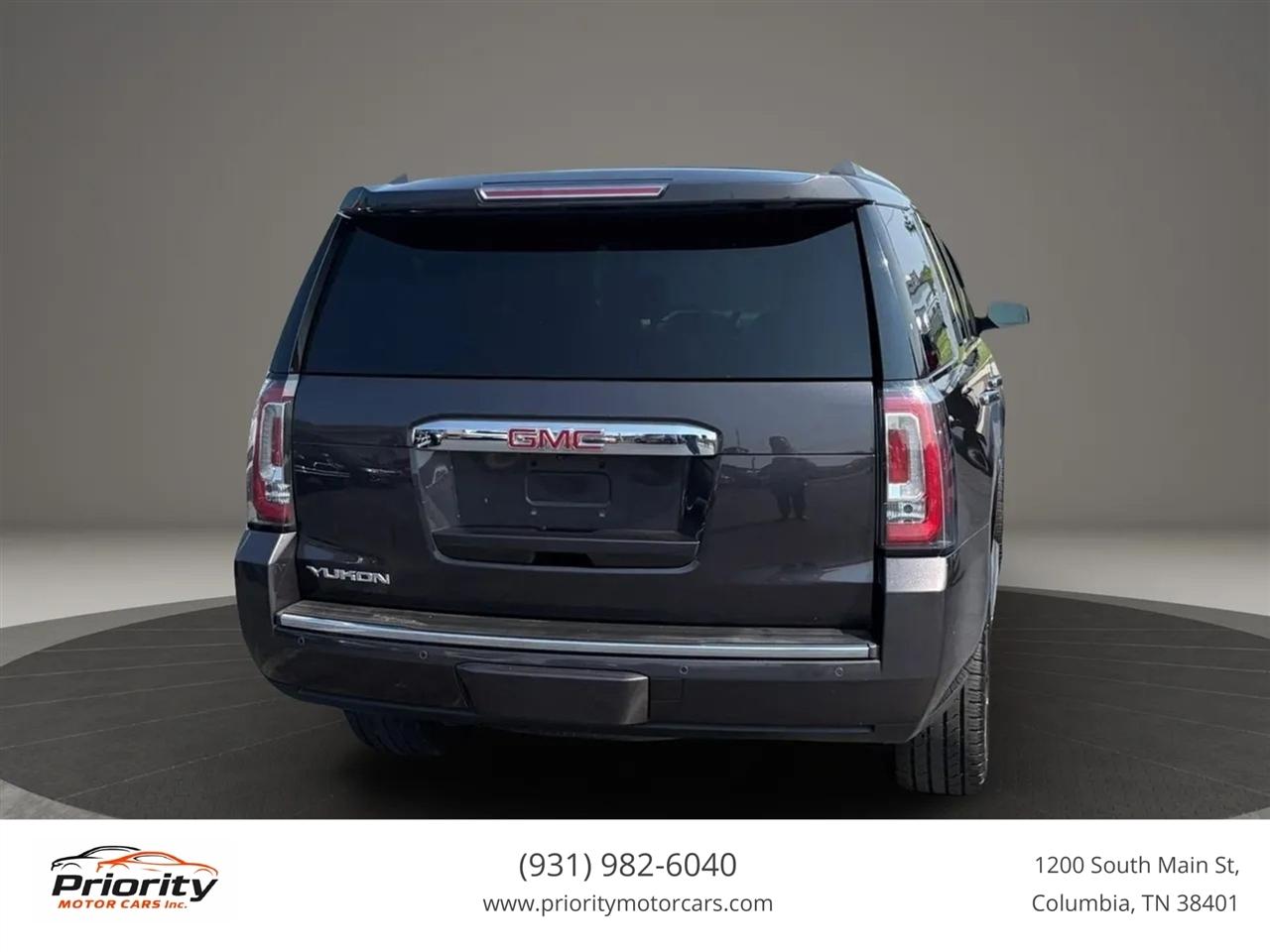 GMC Yukon Denali 4WD 2017