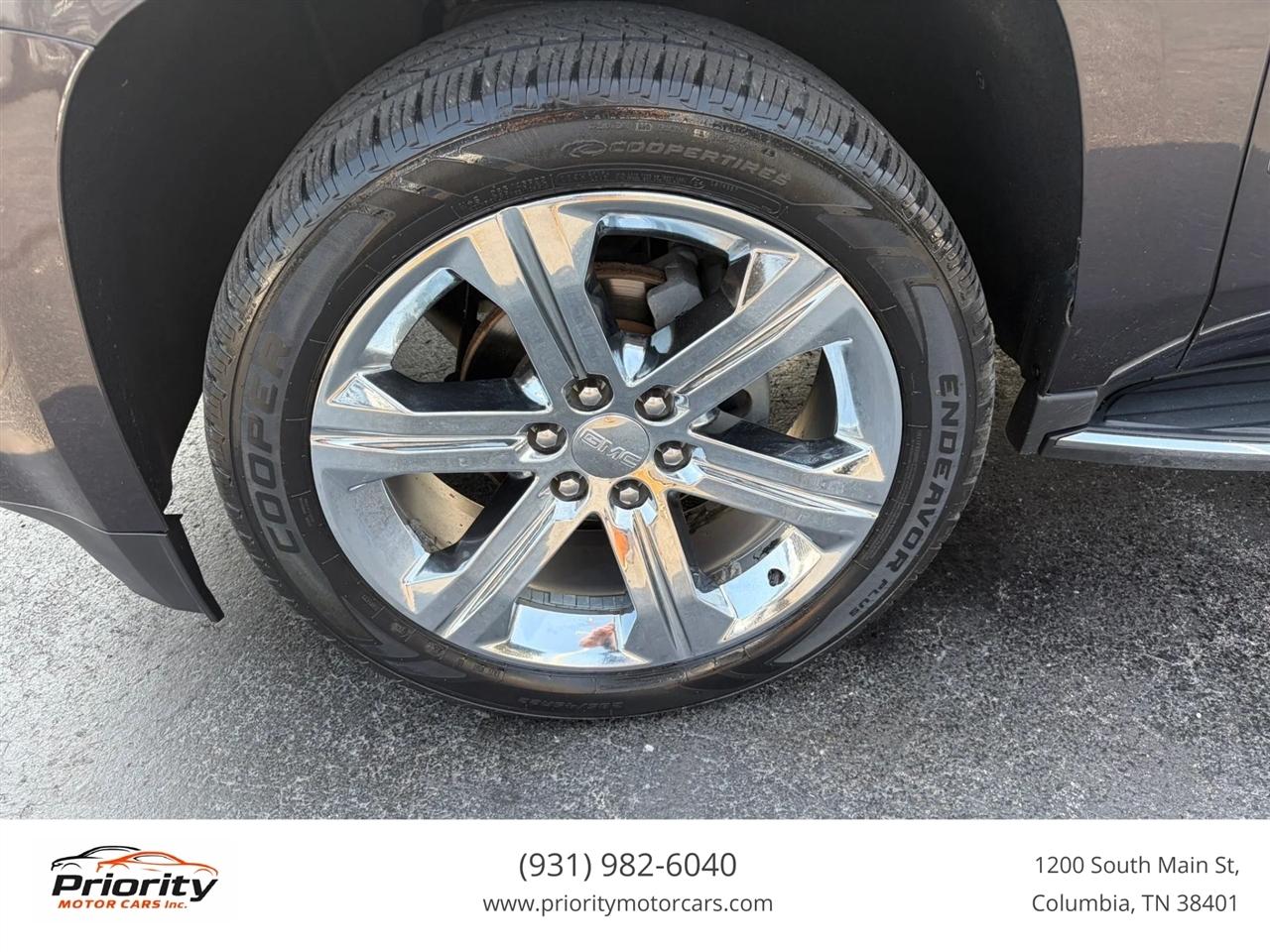 GMC Yukon Denali 4WD 2017