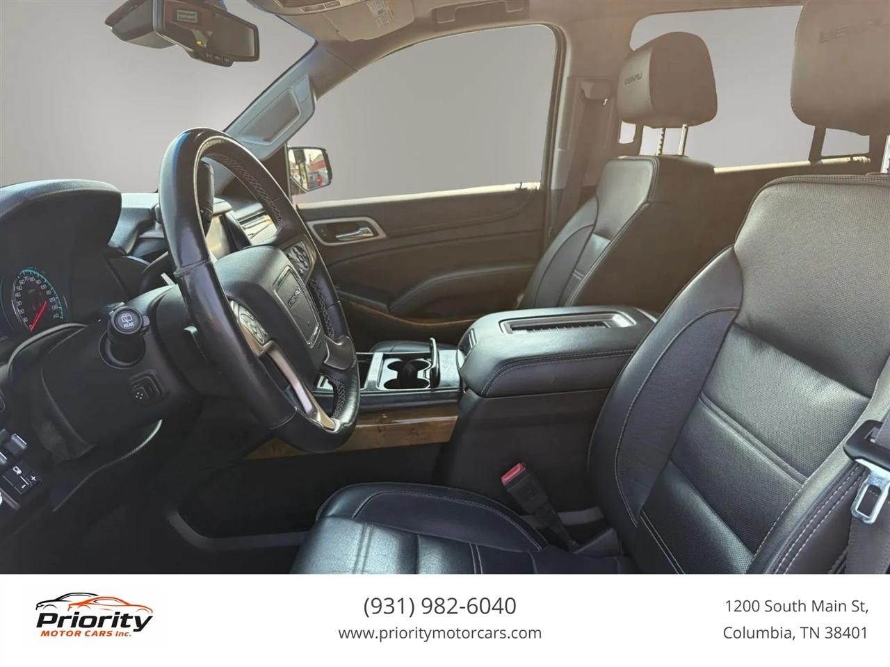 GMC Yukon Denali 4WD 2017