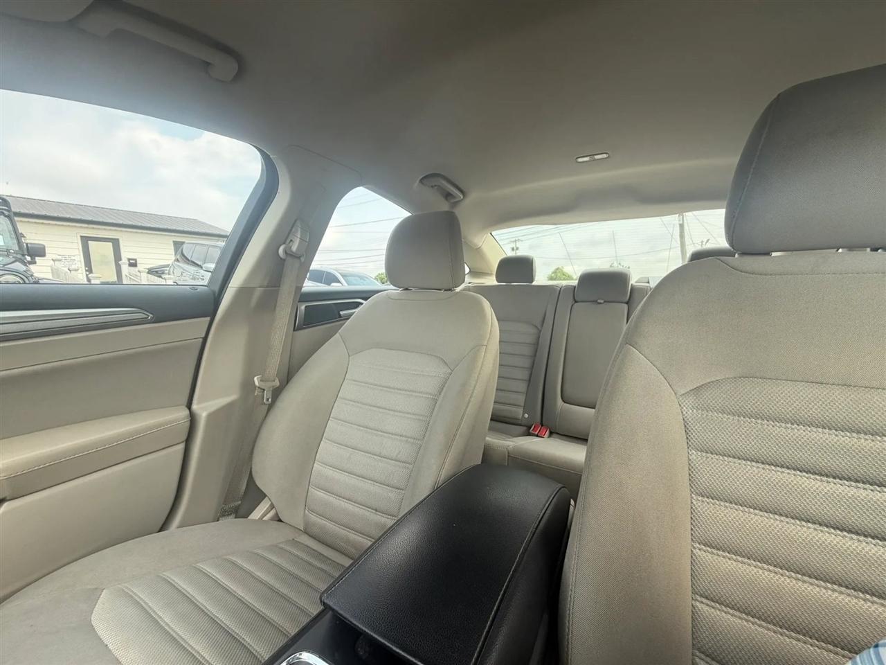 Ford Fusion SE AWD 2019