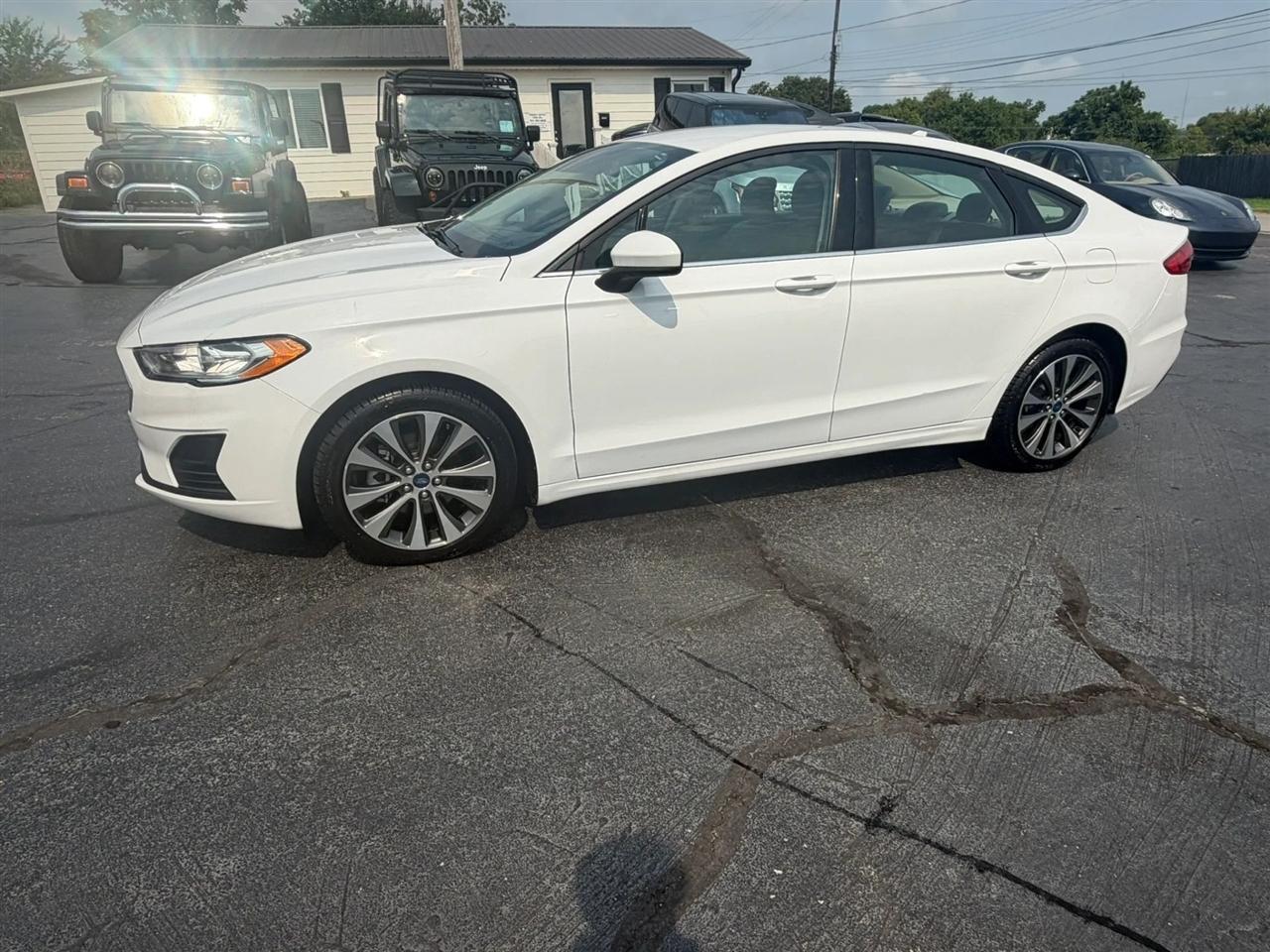 Ford Fusion SE AWD 2019