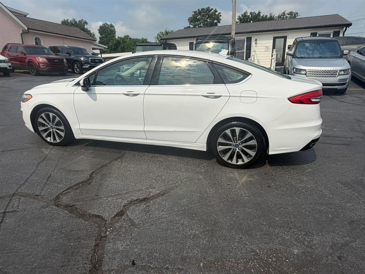 Ford Fusion SE AWD 2019