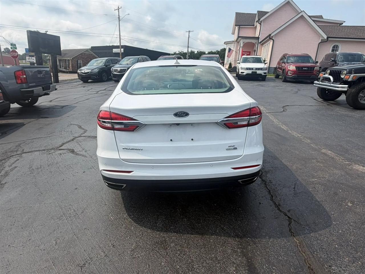 Ford Fusion SE AWD 2019