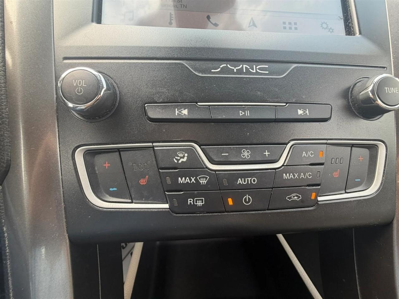 Ford Fusion SE AWD 2019
