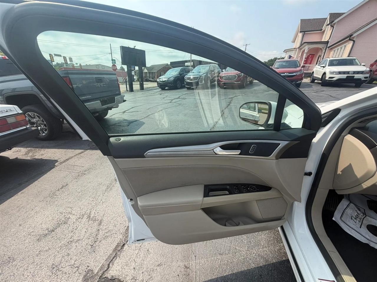 Ford Fusion SE AWD 2019