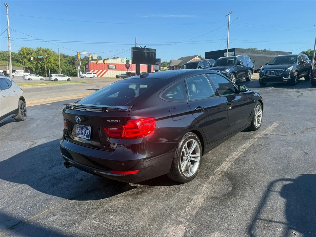 BMW 3-Series Gran Turismo 328i xDrive SULEV 2016