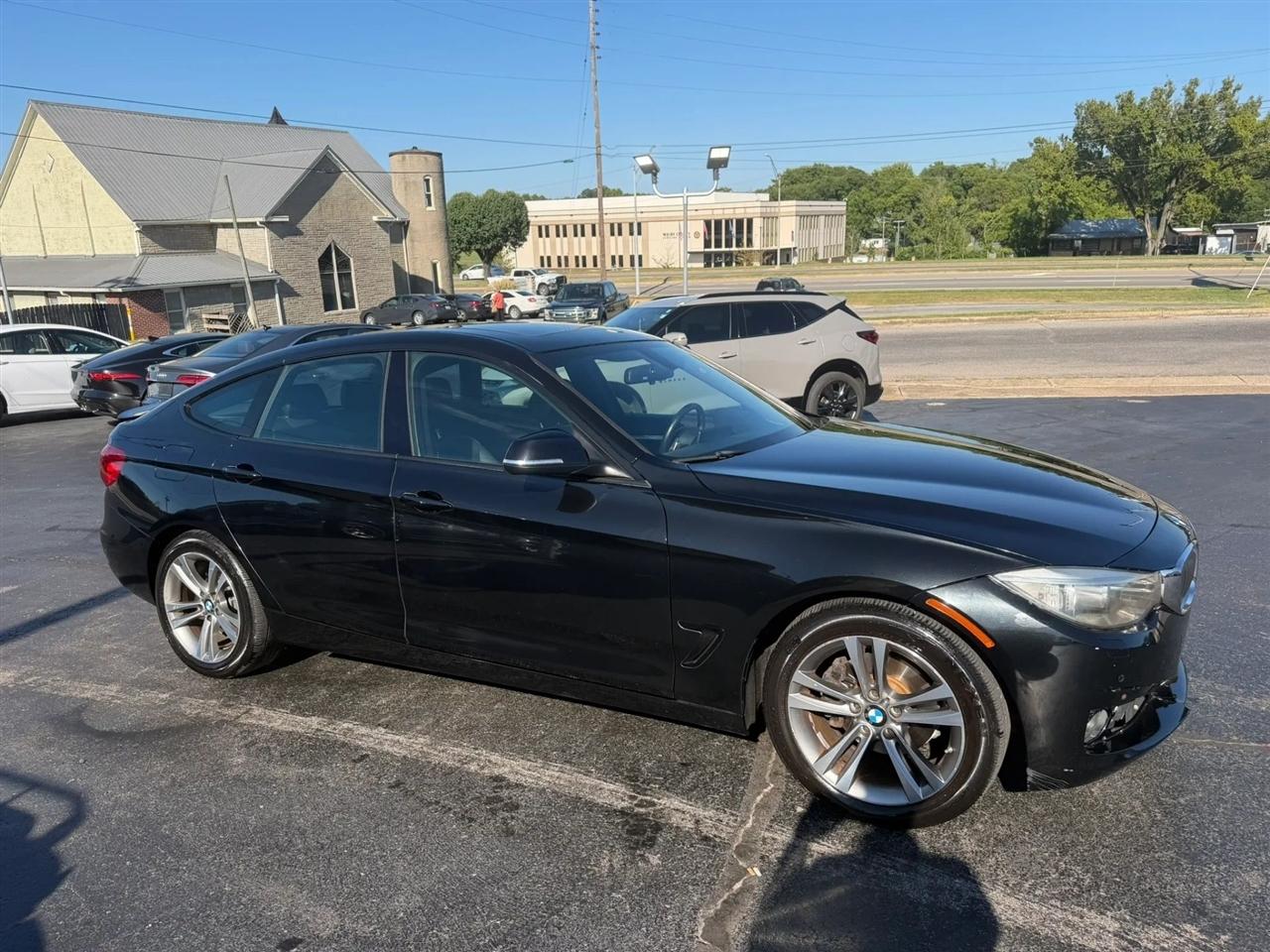 BMW 3-Series Gran Turismo 328i xDrive SULEV 2016