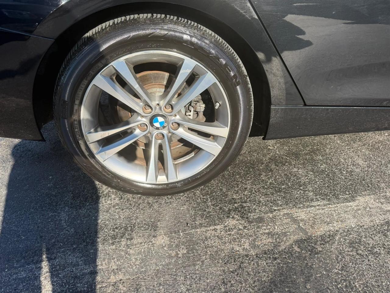 BMW 3-Series Gran Turismo 328i xDrive SULEV 2016