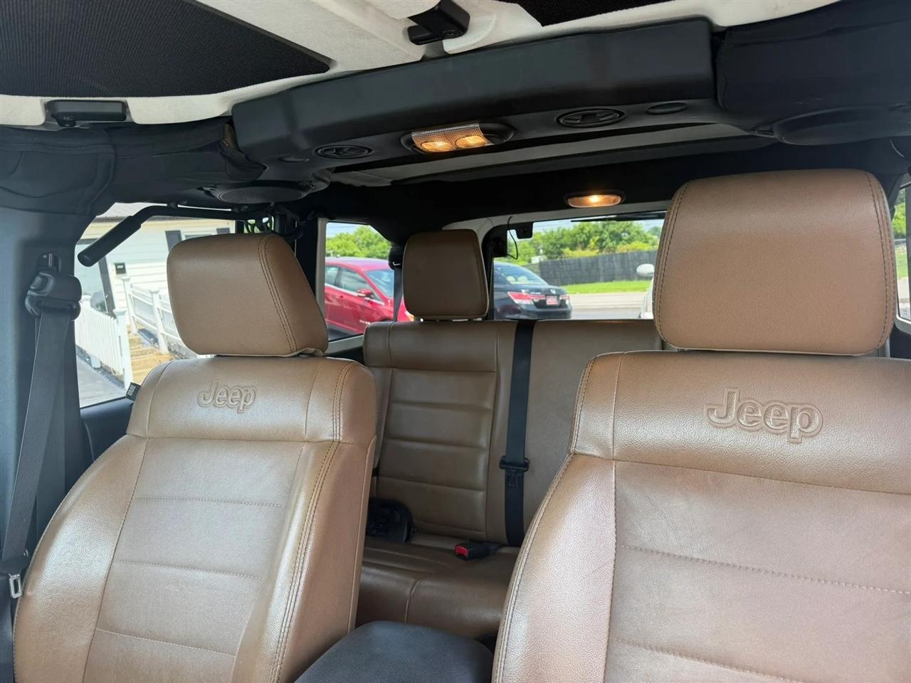 Jeep Wrangler Unlimited Rubicon 4WD 2012
