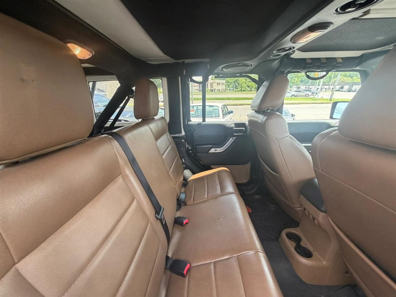 Jeep Wrangler Unlimited Rubicon 4WD 2012