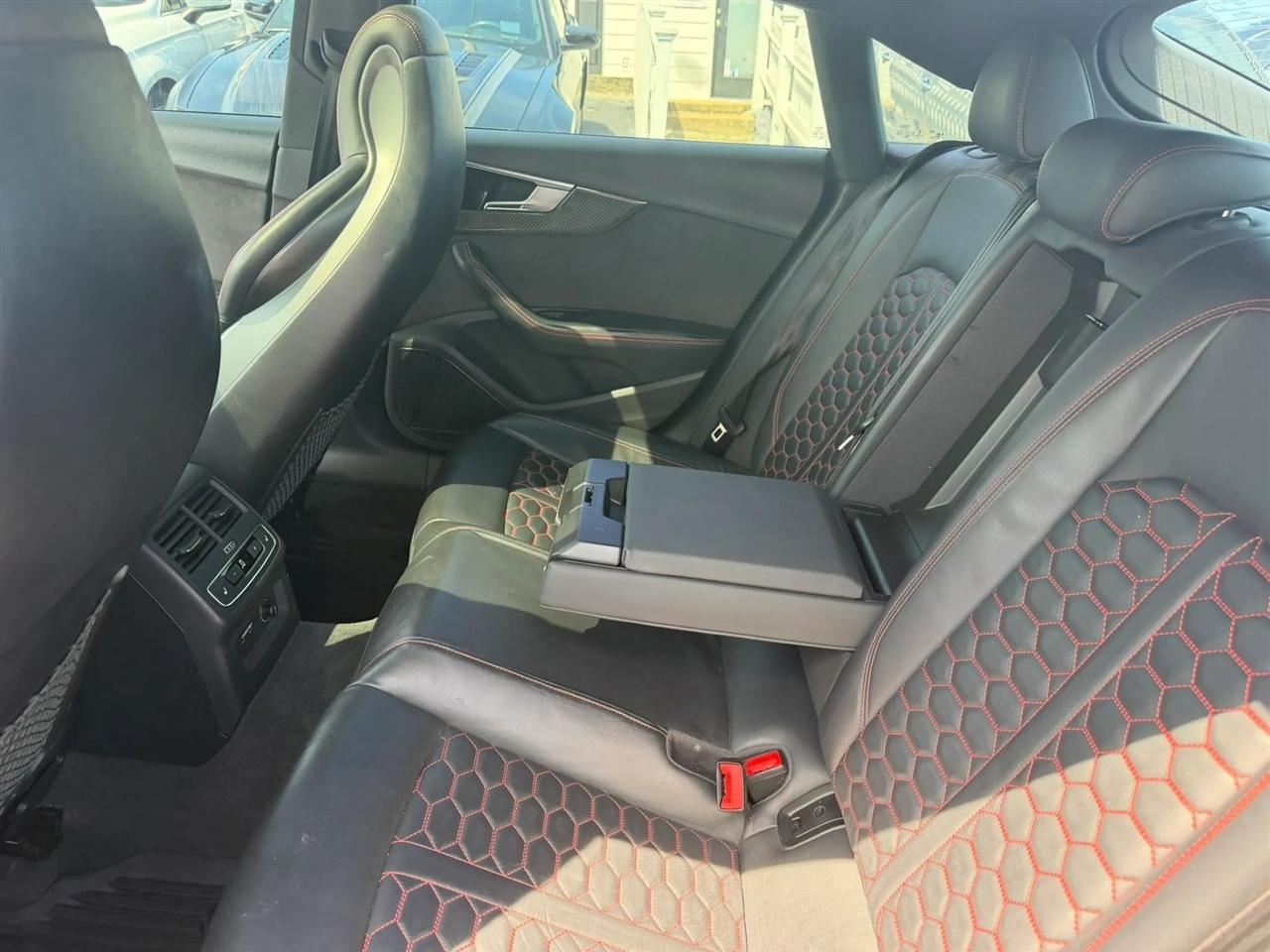 Audi RS5 quattro Hatchback 2021