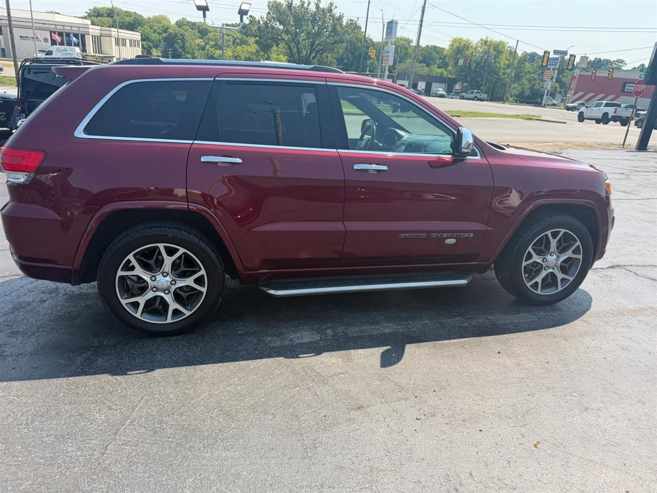 Jeep Grand Cherokee Overland 2WD 2020