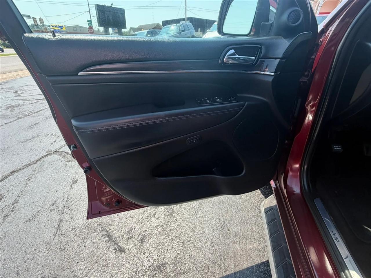 Jeep Grand Cherokee Overland 2WD 2020