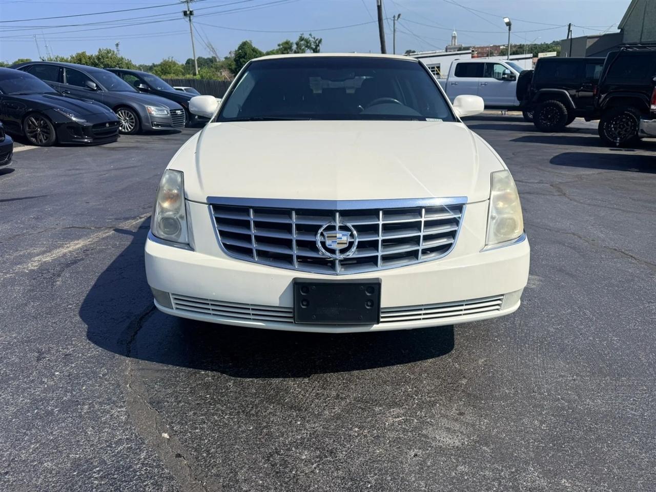 Cadillac Limousine Base 2009