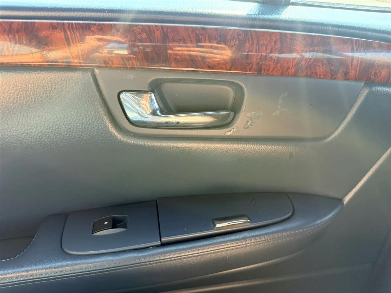 Cadillac Limousine Base 2009