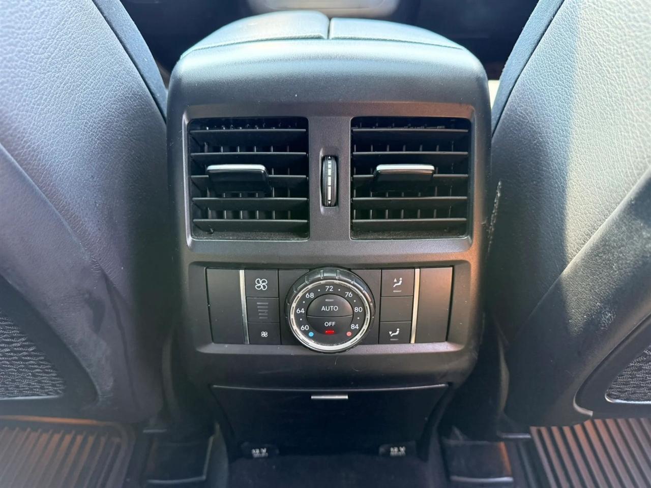 Mercedes-Benz GL-Class GL550 4MATIC 2016