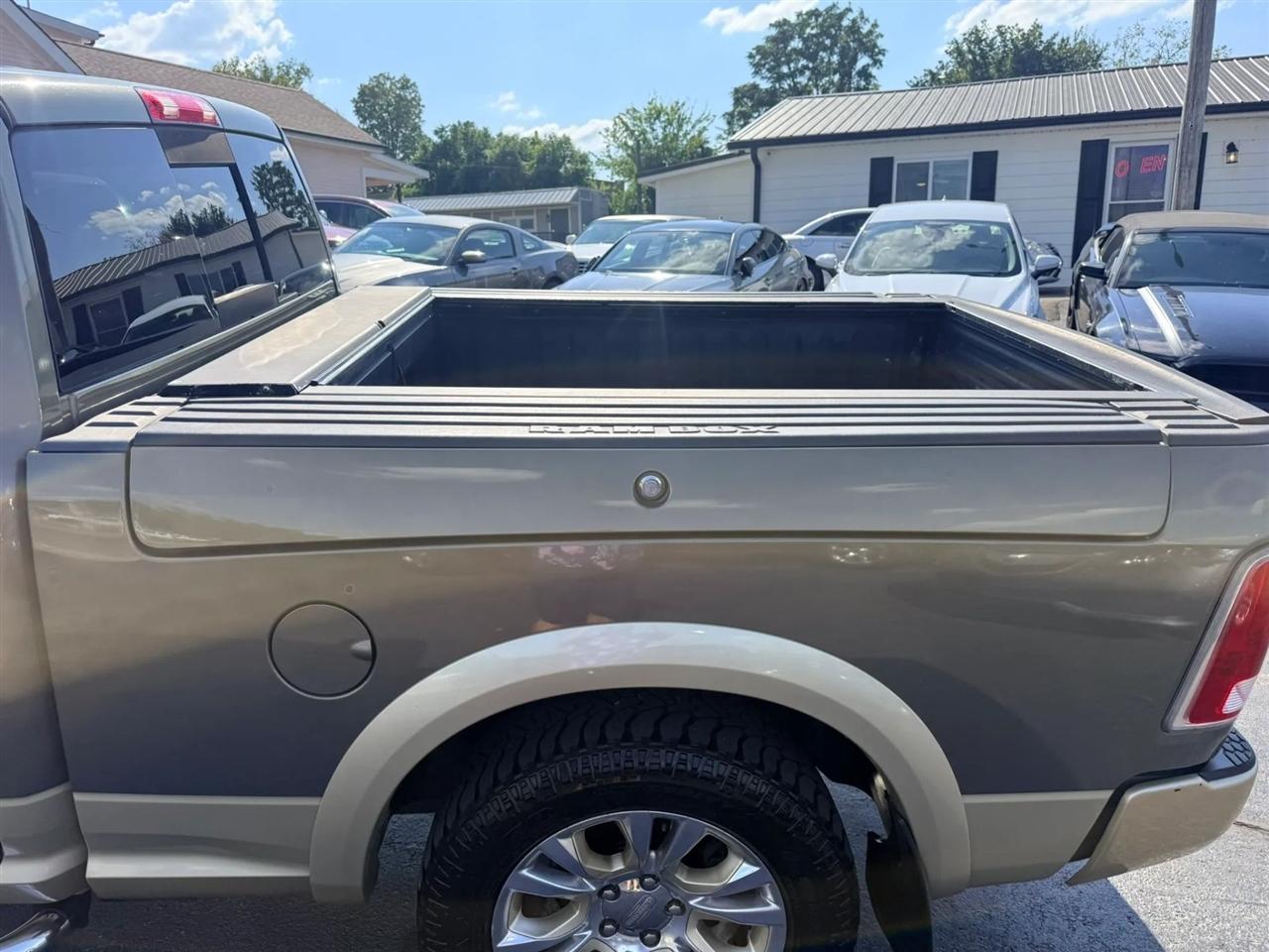 RAM 1500 Laramie Longhorn Edition Crew Cab LWB 4WD 2014
