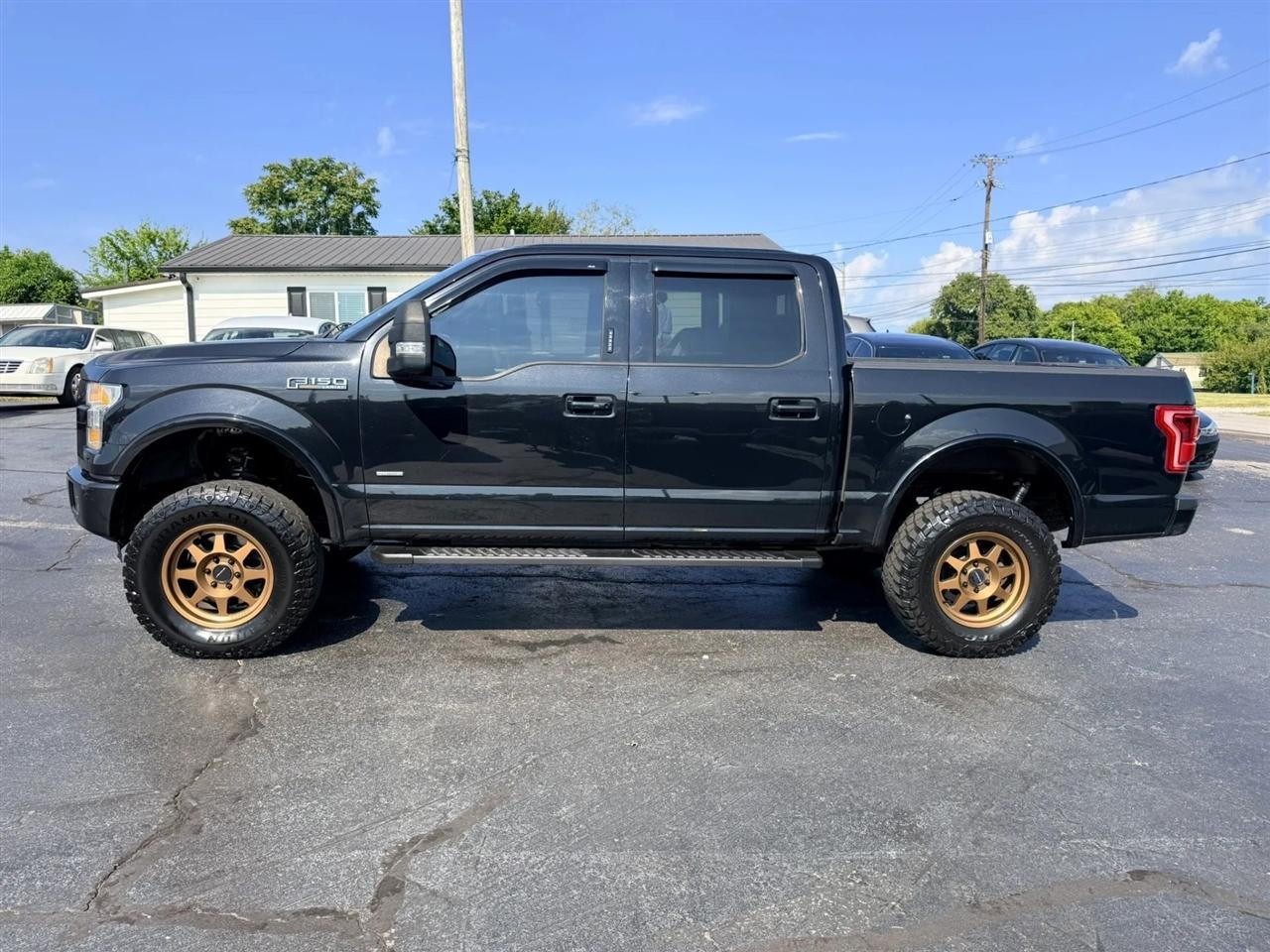 Ford F-150 Lariat SuperCrew 5.5-ft. Bed 4WD 2015
