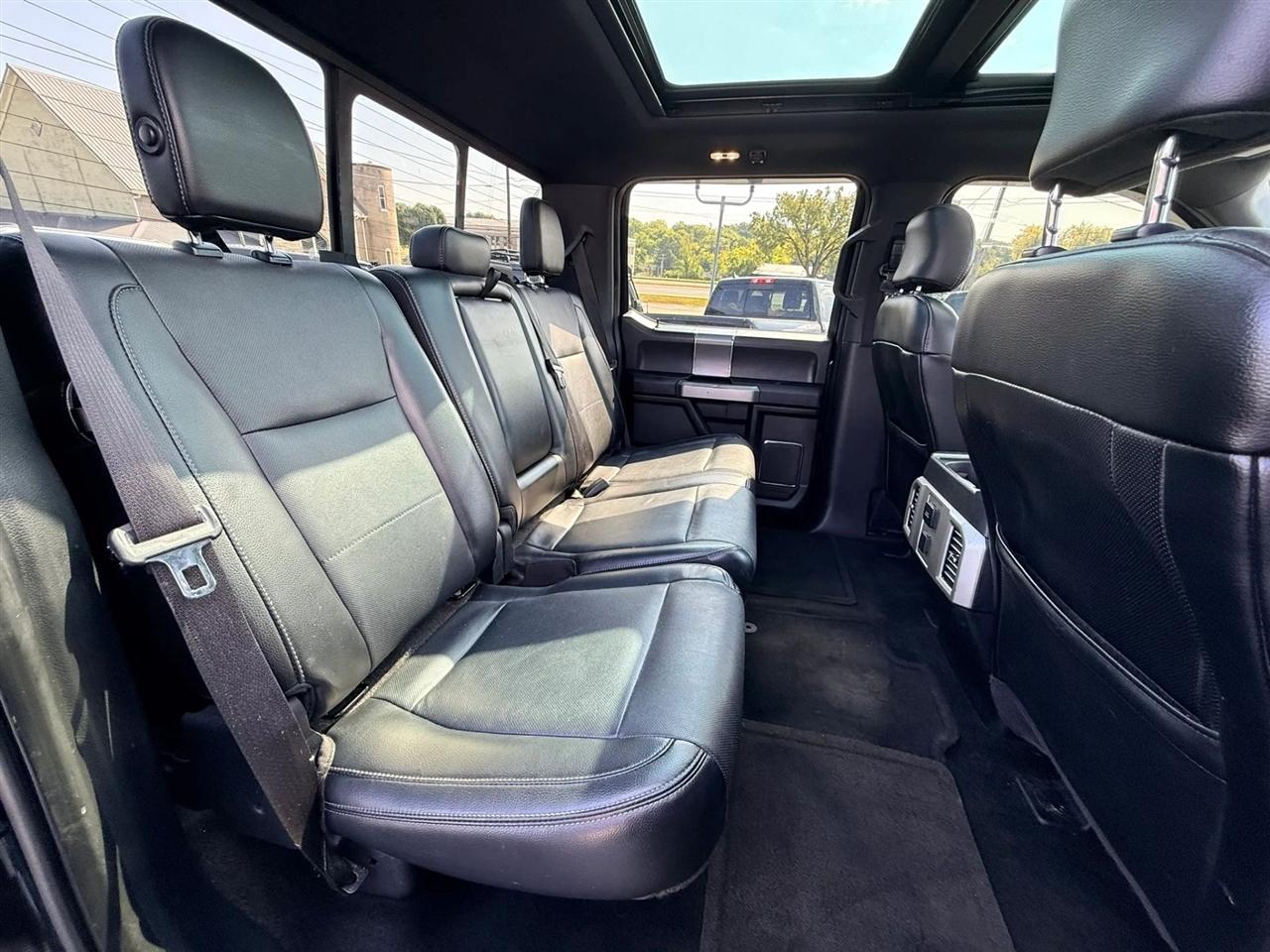 Ford F-150 Lariat SuperCrew 5.5-ft. Bed 4WD 2015