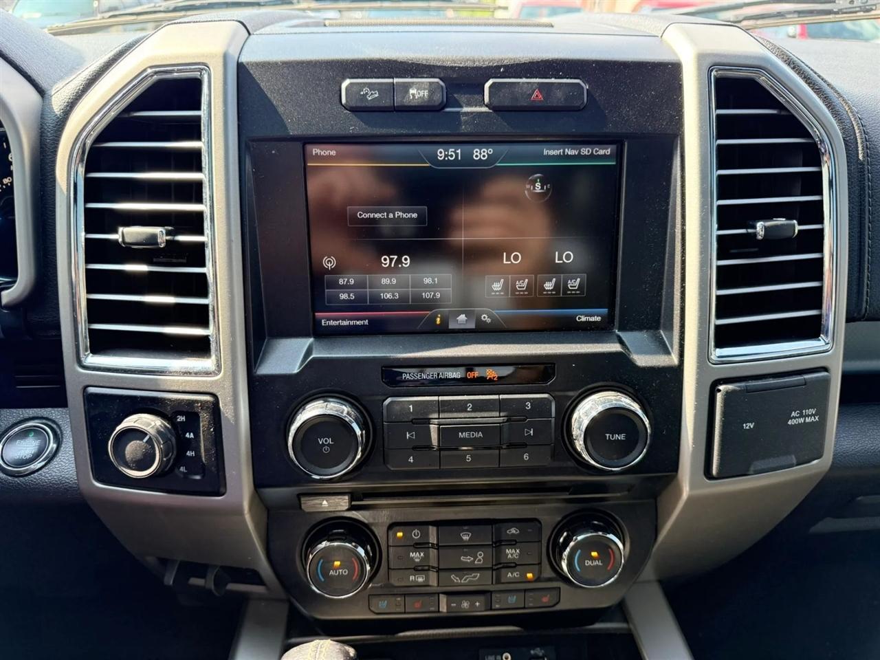 Ford F-150 Lariat SuperCrew 5.5-ft. Bed 4WD 2015