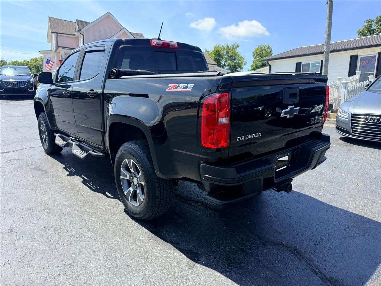 Chevrolet Colorado Z71 Crew Cab 2WD Short Box 2016
