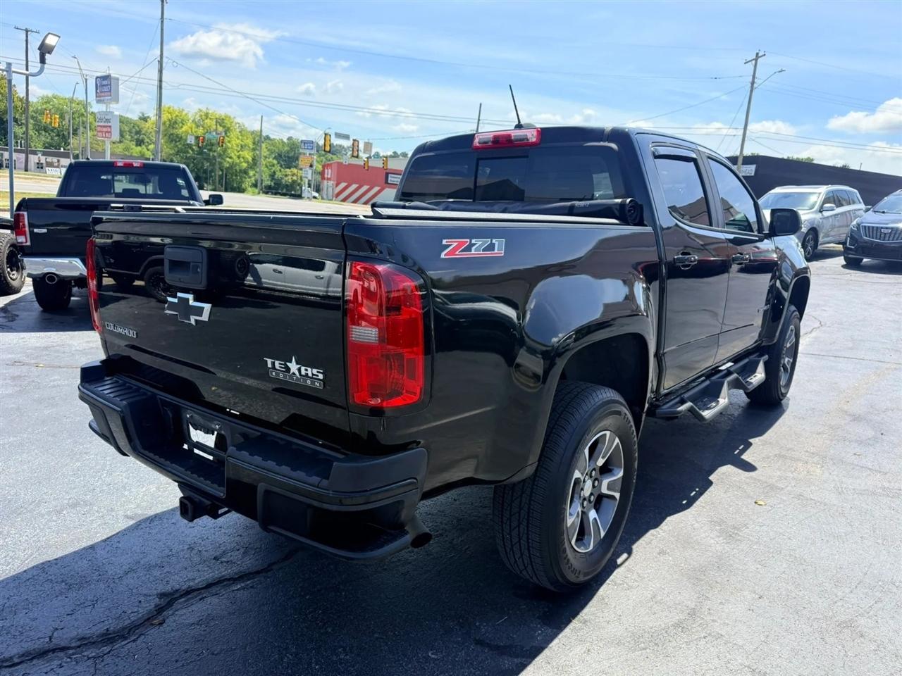Chevrolet Colorado Z71 Crew Cab 2WD Short Box 2016