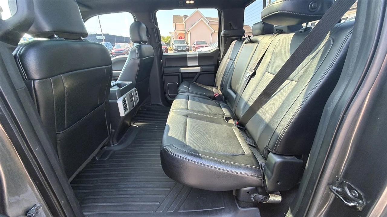 Ford F-150 Lariat SuperCrew 5.5-ft. Bed 4WD 2015