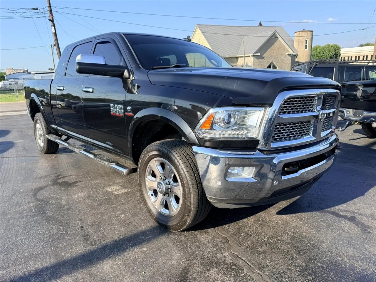 2018 RAM 2500 Laramie Mega Cab 4WD