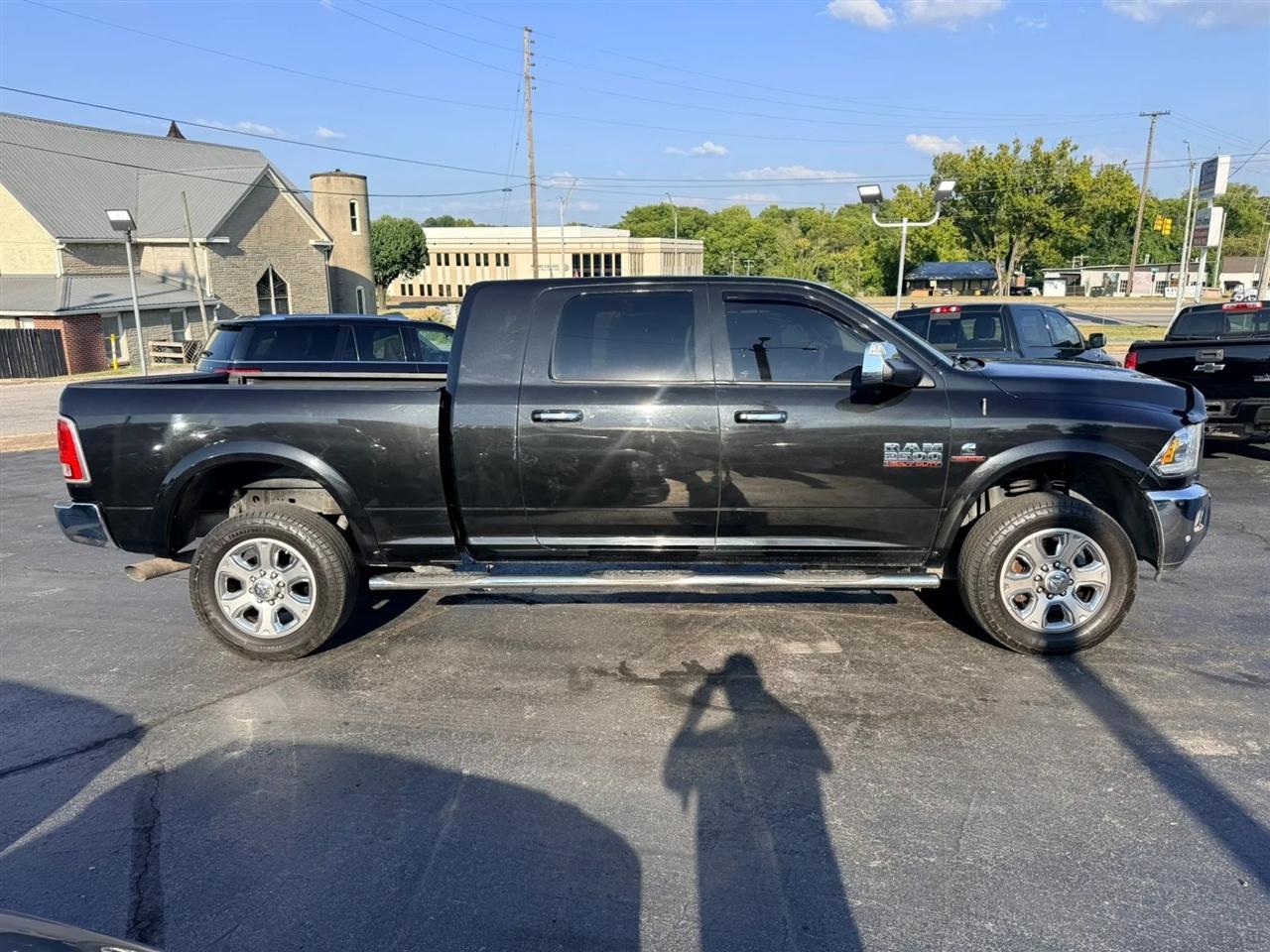 RAM 2500 Laramie Mega Cab 4WD 2018