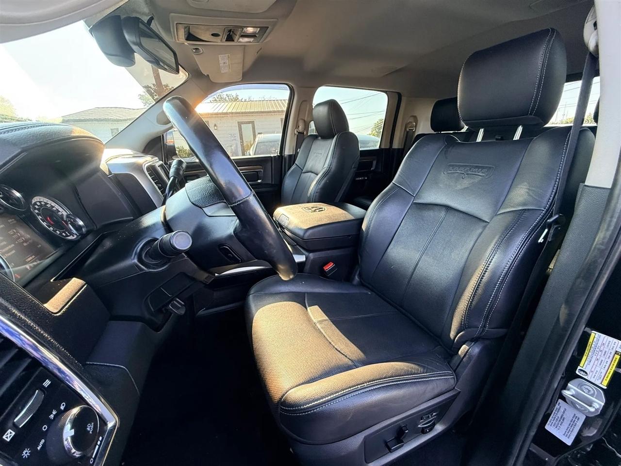 RAM 2500 Laramie Mega Cab 4WD 2018
