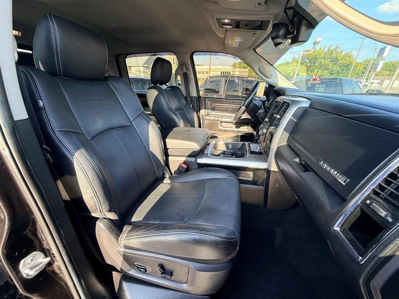 RAM 2500 Laramie Mega Cab 4WD 2018